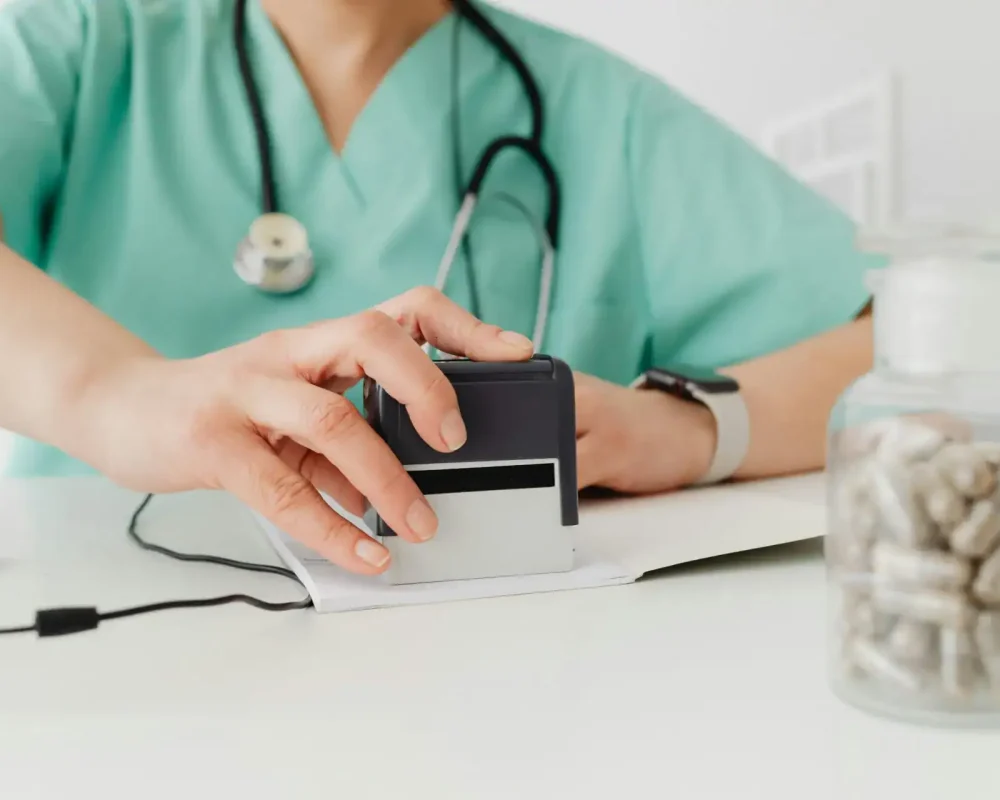 compounded-prescriptions-patients-baton-rouge-la-compounding-pharmacy-1